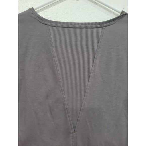 Athleta Women's Gray‎ Ribbed Long Sleeve Top Size XS - Picture 5 of 6
